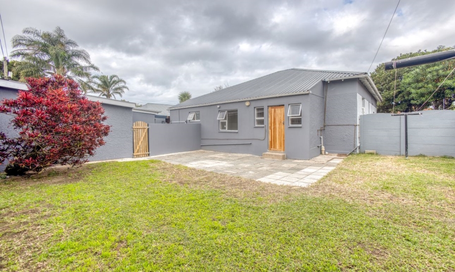 To Let 3 Bedroom Property for Rent in Vincent Eastern Cape